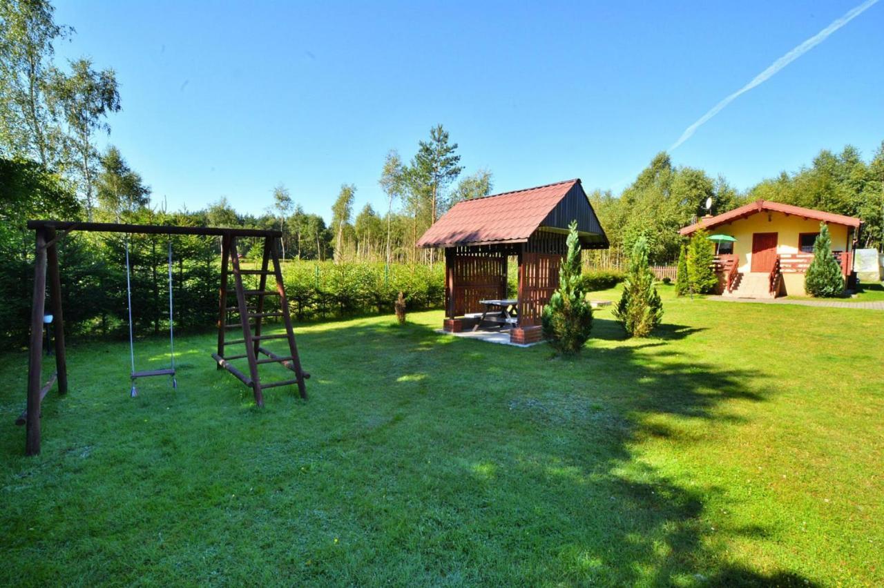 Holiday Home Close To The Lake Shore, Dabrowica Dabrowica  Dış mekan fotoğraf