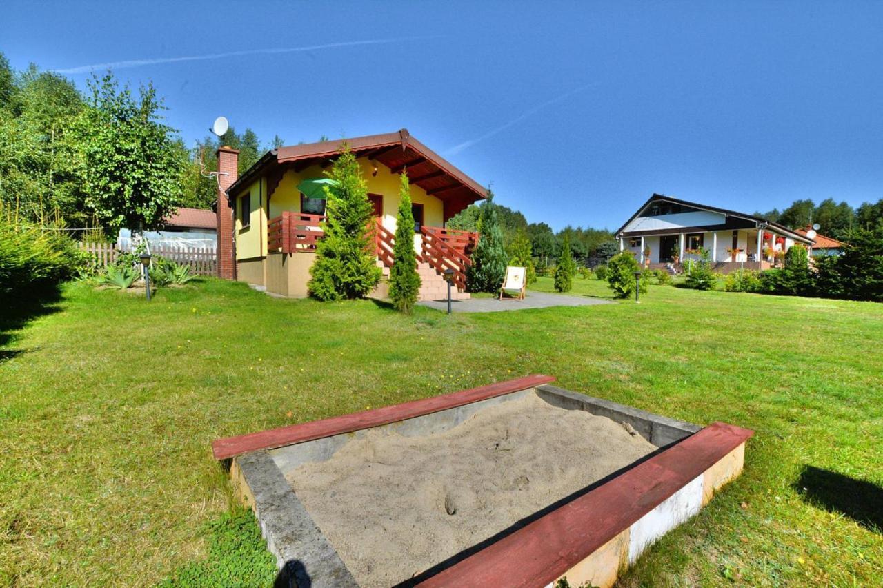 Holiday Home Close To The Lake Shore, Dabrowica Dabrowica  Dış mekan fotoğraf